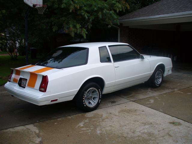 monte-paint-job-july-2007-custom-addict-002-small.JPG